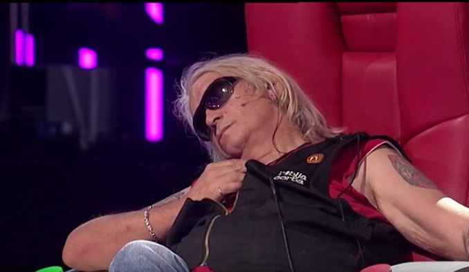 Bora Čorba zaspao tokom "Pinkovih zvezda", Kalinić se zacenio od smeha! (VIDEO)