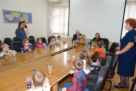 Gradonačelnik Pavića upriličio prijem za mališane iz vrtića “Radost” (VIDEO)