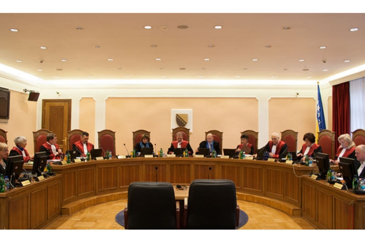 Ustavni sud BiH proglasio neustavnim zakon o praznicima Srpske