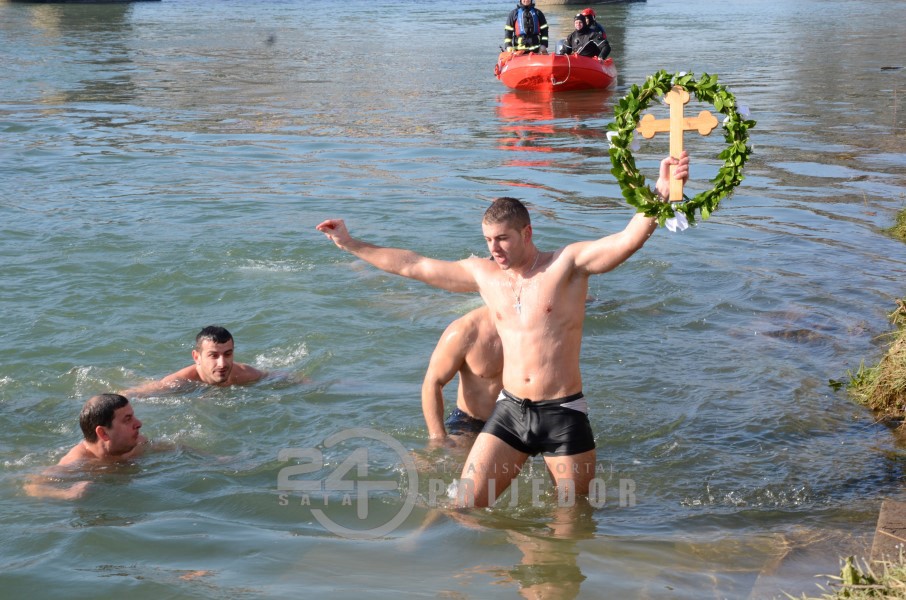 Četvrtu godinu u rijeci Sani za Krst časni