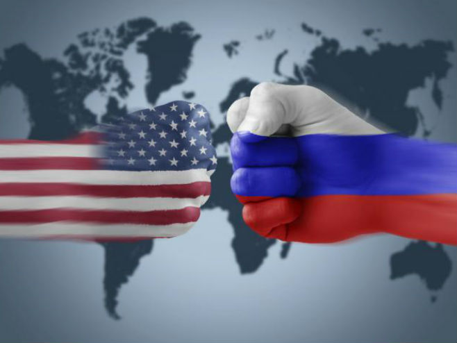Dejli mejl: Rusi "pokazali srednji prst" Vašingtonu