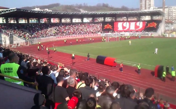 Kup BiH Sukob navijača Slobode i Sarajeva (VIDEO)
