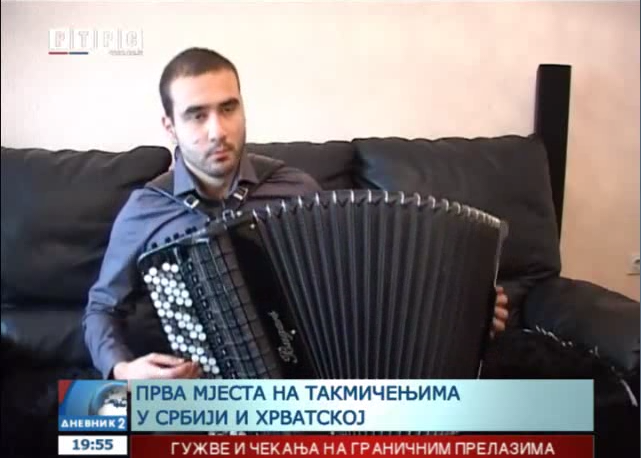 Talentovani student harmonike Aleksandar Drinić osvaja nagrade na prestižnim takmičenjima (VIDEO)