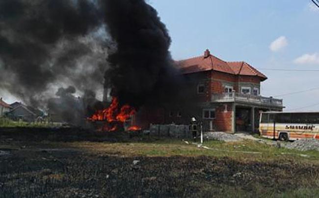 Požar u Prijedoru: Palio travu, zapalio kuću