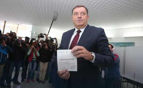 Dodik: Odgovor Tužilaštvu - neka hapse referendum
