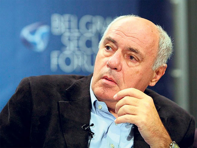 Puhovski: Bogu hvala da je počelo da se sudi za ratne zločin