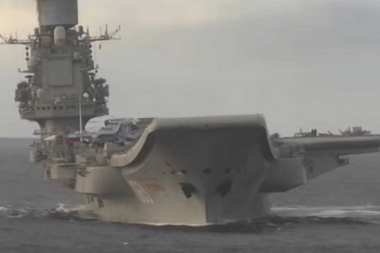 Objavljen snimak akcije "Admirala Kuznjecova" (VIDEO)