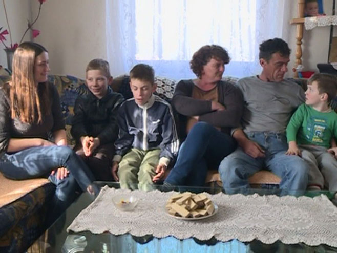 Dirljiva priča porodice Samardžija- kuća, ipak, puna djece (VIDEO)