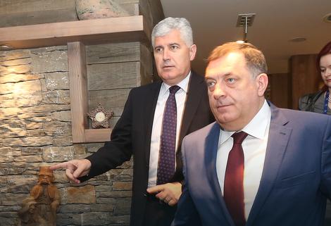 Danas u Mostaru sastanak Dodika i Čovića