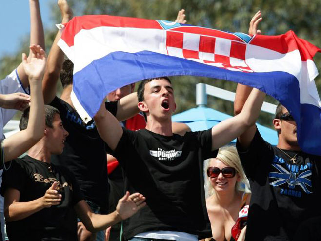 Split: HOS-ovci uzvikivali "Za dom spremni!"