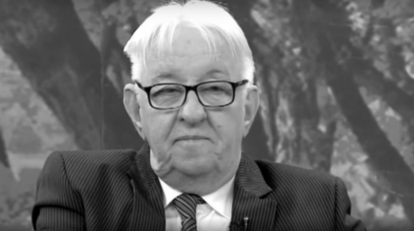 Izgubio bitku sa rakom: Preminuo istaknuti novinar i voditelj Vehid Gunić! (VIDEO)