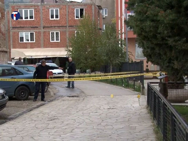 Zapaljena tri vozila u Kosovskoj Mitrovici