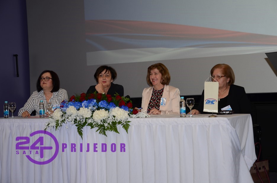 Izborna skupština žena Gradske organizacije DNS-a Prijedor (FOTO)