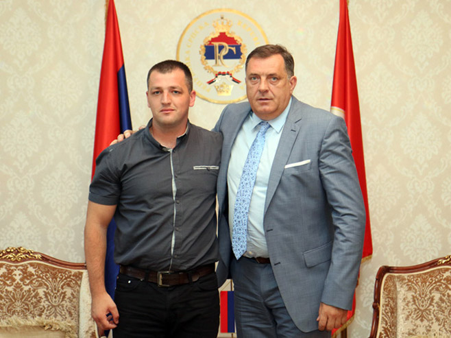 "Podržavam patriotsku politiku predsjednika Dodika"