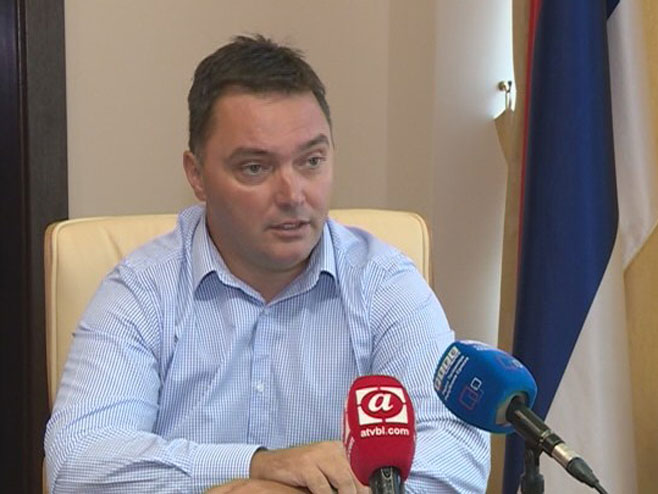 Košarac: Političke partije su svoje članstvo trebalo da dovedu u Bratunac