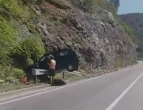 „DA NIJE PAO S NEBA“ Nesvakidašnja nesreća kod Mostara ZABAVILA FEJSBUK