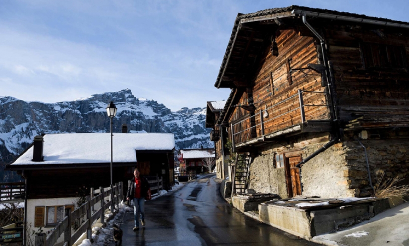 Švajcarska plaća da se tamo preselite