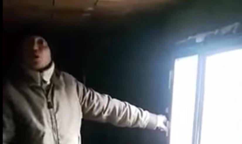 Majstor koji je postavio prozor hit na internetu (VIDEO)