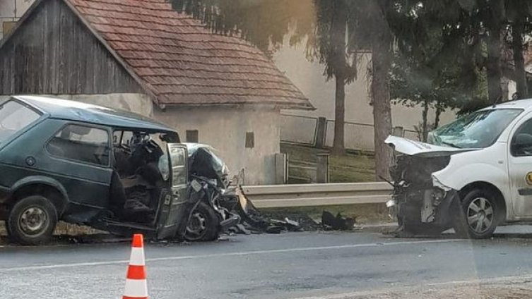 Dvije osobe poginule u teškoj saobraćajnoj nesreći kod Bugojna