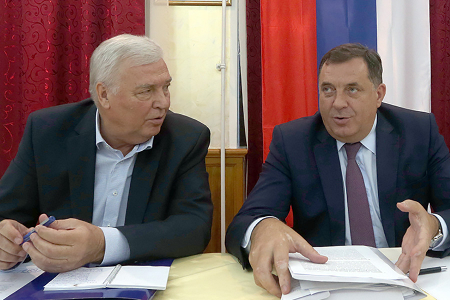SAZNAJEMO Dodik insistira na kandidatima SNSD-a, DNS-u nudi pravo prvog biranja i 7 ministarskih mjesta
