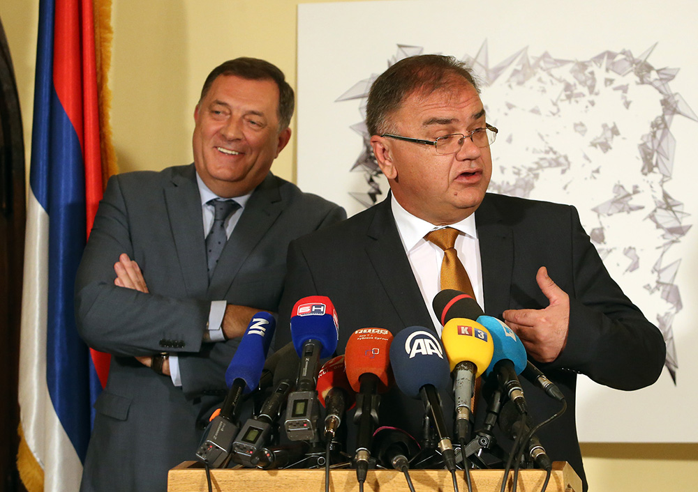 Dodik: Imaću 123.000 glasova više od Ivanića, i Željka bi ubjedljivo “tukla” Vukotu