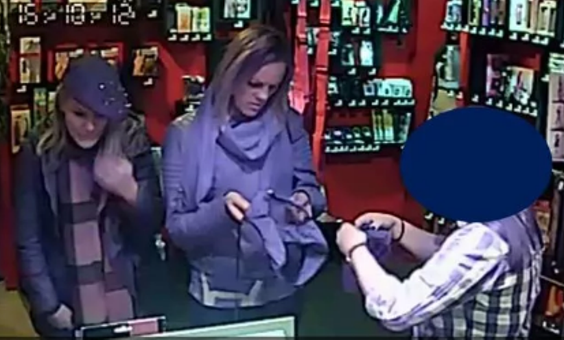 Pogledajte kako su dvije žene opljačkale sex shop! (VIDEO)