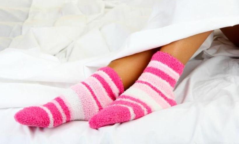Saznajte kako spavanje u čarapama utiče na zdravlje?