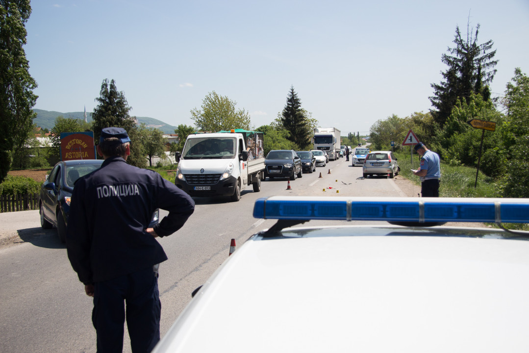 Sudar tri vozila u Gornjim Garevcima, lakše povrijeđene dvije žene iz VW Foxa