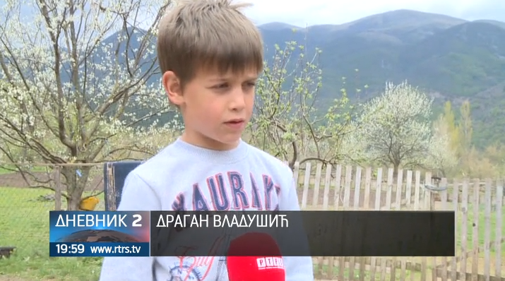 Priča o malom Draganu koji do škole pješači kilometrima (FOTO i VIDEO)