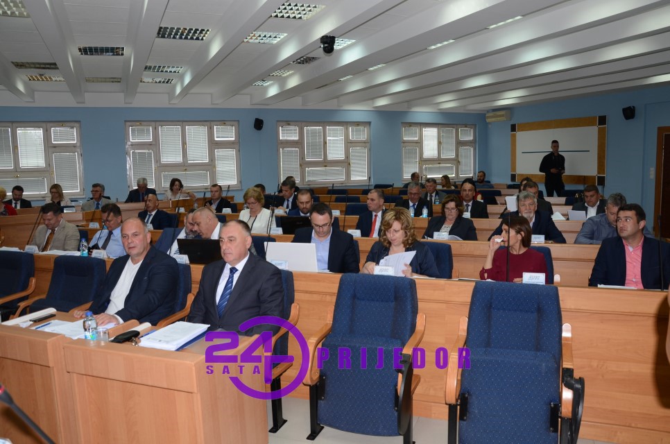 Odbornici SDA i DF napustili zasjedanje Skupštine grada Prijedora