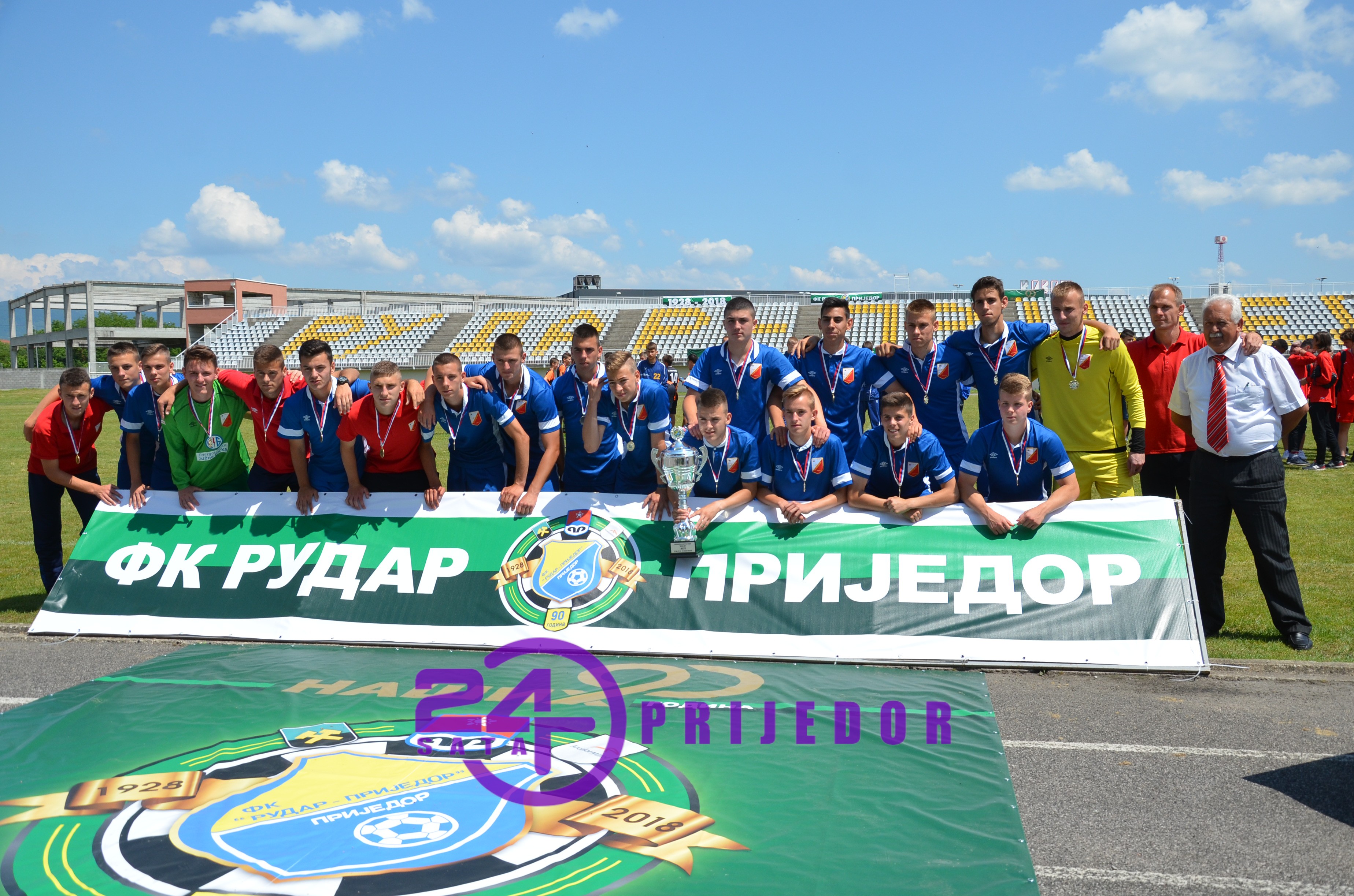 Odigran međunarodni turnir “Naših 90” u sklopu jubileja Rudar Prijedora - Vojvodina najbolja (FOTO)