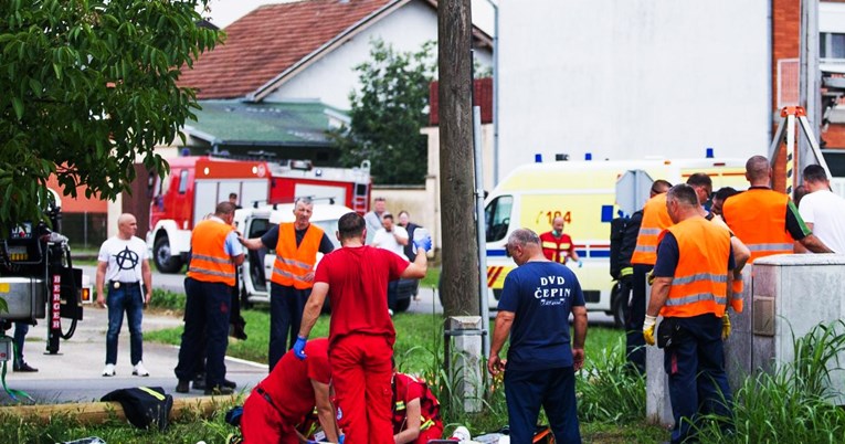 U Čepinu poginula dva radnika, tri u bolnici, otrovao ih plin iz šahta (FOTO i VIDEO)