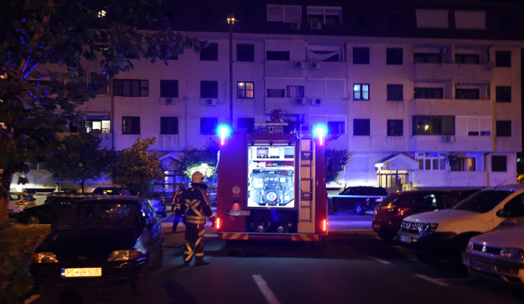 Deaktivirana eksplozivna naprava nađena u stanu (FOTO)