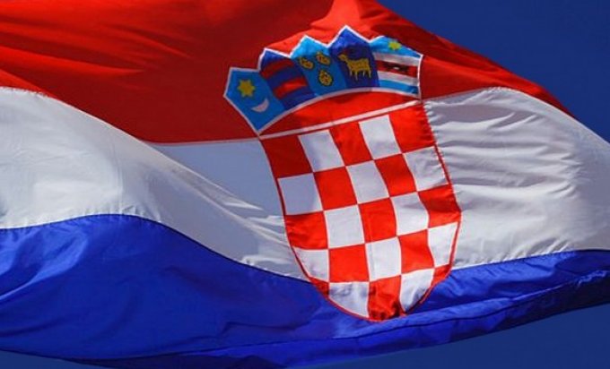 Index: Hrvatska umire, zatvaraju se škole, godinama masovno iseljenje