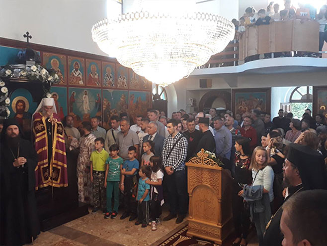 Predsjednik Dodik i patrijarh Irinej u Bihaću na osveštanju Hrama Svete Trojice