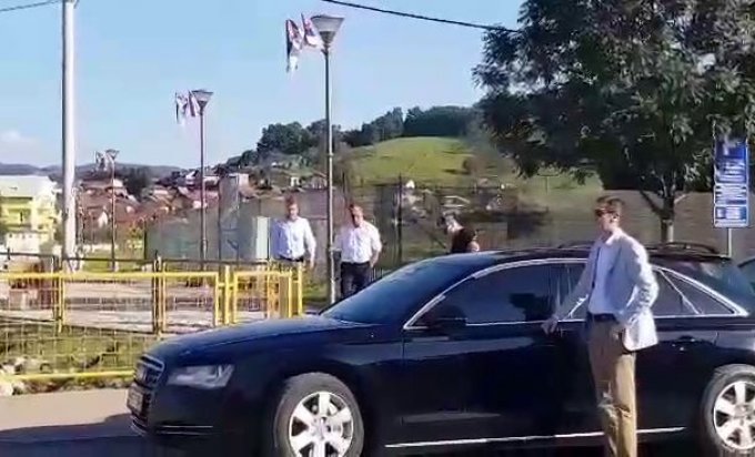 Evo kako je Draško Stanivuković otišao iz Čelinca (VIDEO)