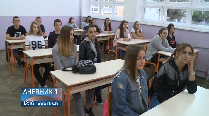Prijedor: Nastava u srednjim školama počela bez problema (VIDEO)