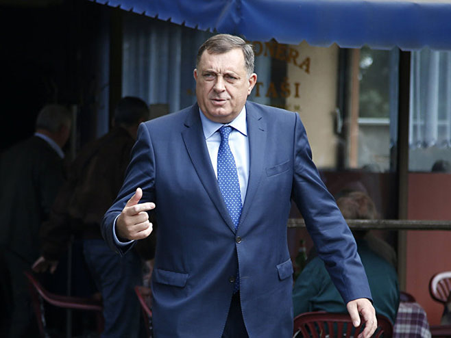 AP: Izborna pobjeda Dodika ojačaće uticaj Moskve