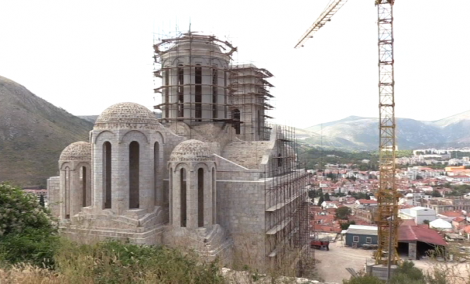 Završeni zidarski radovi na Sabornom hramu u Mostaru VIDEO