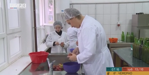 Zimnica i sokovi postaju brend prijedorske Poljoprivredno-prehrambene škole (VIDEO)