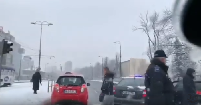 Policiji predata lica legitimisana u automobilu crnogorskih tablica