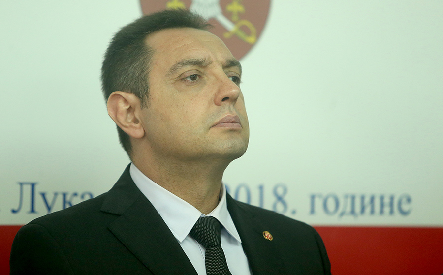 “BISMILAH, UBIĆEMO TE” Vulinu PRIJETE SMRĆU jer je Nasera Orića NAZVAO ZLOČINCEM