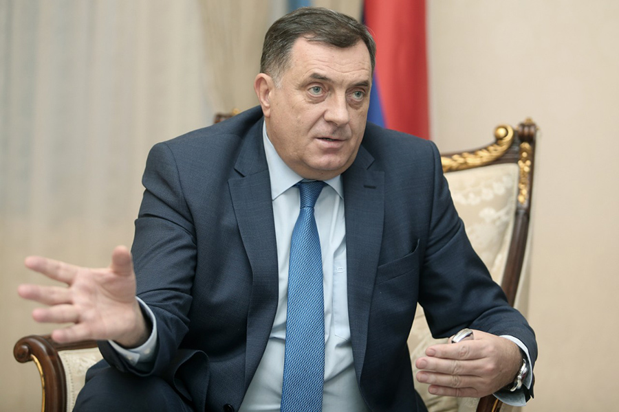 “NOSIMO NEGATIVAN PRTLJAG” Dodik poručio da se u Brisel ide zbog EU, nikako zbog NATO-a