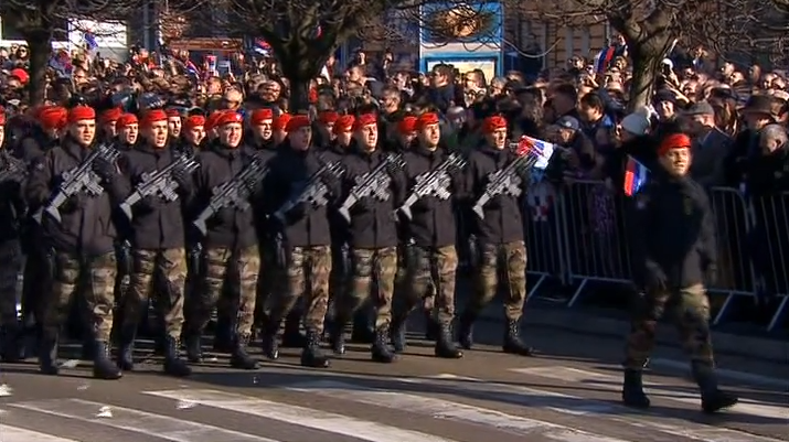 Specijalna antiteroristička jedinica otpjevala Himnu kosovskih junaka (VIDEO)