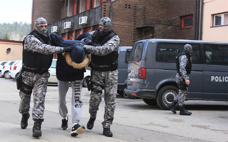 Velika akcija policije: Uhapšena tri službenika MUP-a Tuzlanskog kantona