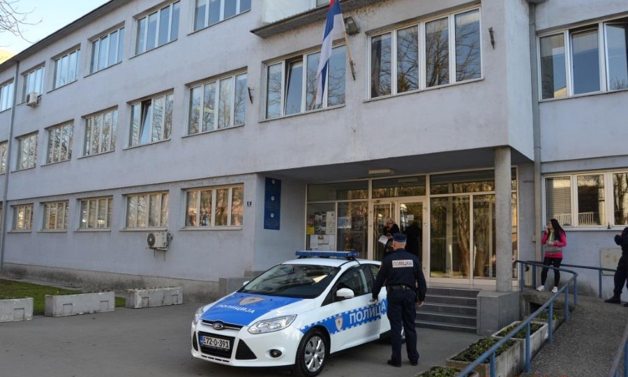 U Prijedoru aktivirana eksplozivna naprava ispod BMW-a