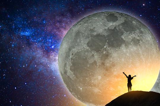 Večeras je pun Mjesec, zovu ga Vučji: Na ova četiri znaka horoskopa imaće veliki uticaj