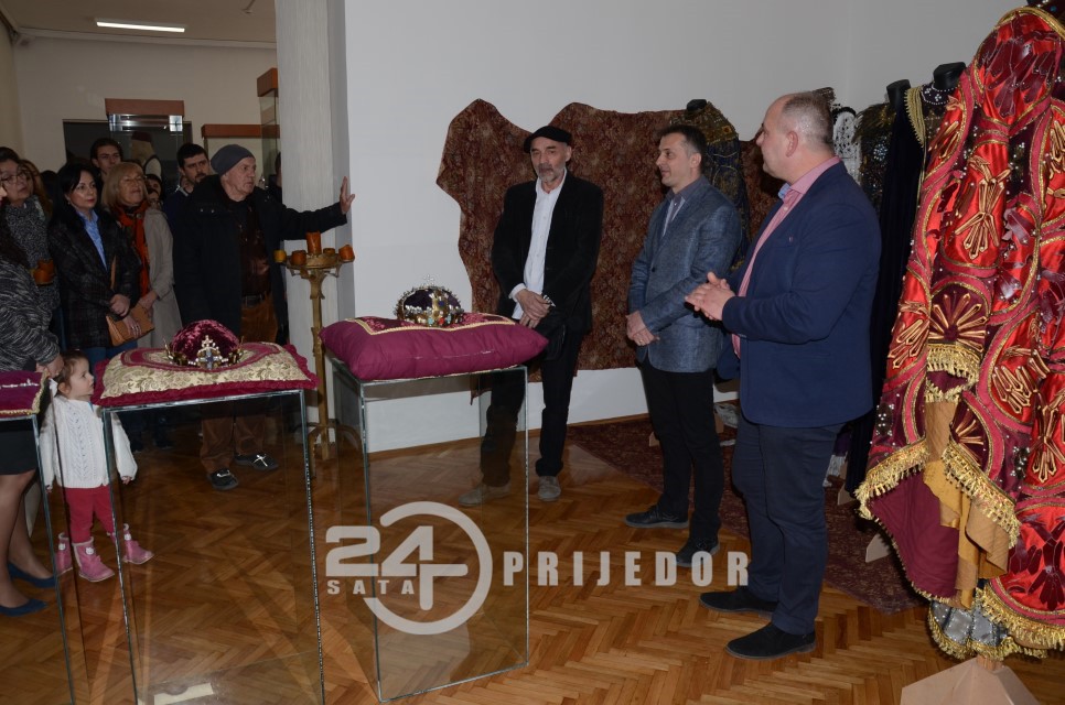 Prijedor: Otvorena izložba Nemanjići - rađanje kraljevine (FOTO i VIDEO)