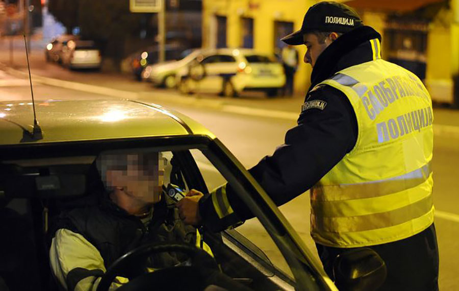 Alkohol u krvi kod petine vozača u Srpskoj: Uhapšeno 85 TEŠKO PIJANIH za volanom