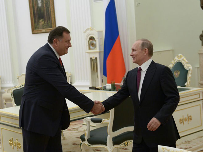 Putin čestitao Dodiku rođendan (FOTO)